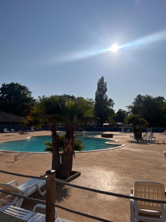 Aureilhan  Mobil Home Du Lac - Camping 4 Etoiles מראה חיצוני תמונה